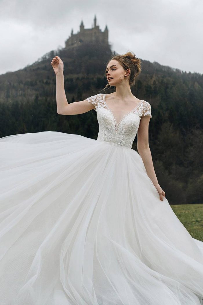 cinderella wedding dress, d263 allure bridals, cinderella wedding, fairytale wedding,